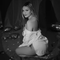 Paris09_v_ 頭像圖片