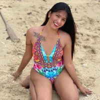 yanaleciousxx's Avatar Pic