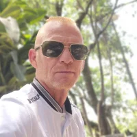 Erikonfire's Profile Pic