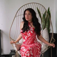 IsabellaandHannah's Avatar Pic