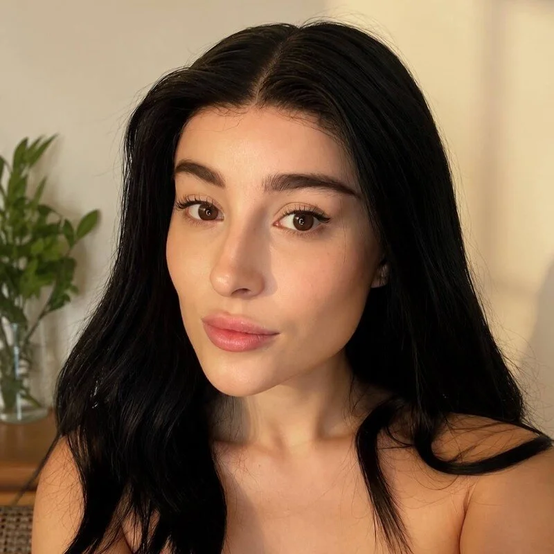 Lilya_De_Vie profile photo