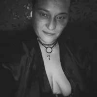 Lola-happy's Avatar Photo