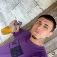 Atentadinh00 profiképe