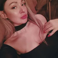SylviaWhitehead's Profile Pic