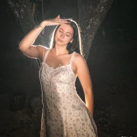 lunaluxury22's Avatar Pic