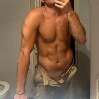 twinkietoyy 头像图片