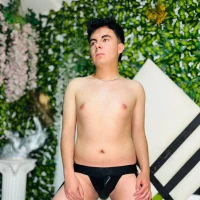 ANDREW_VERSB's Profile Pic