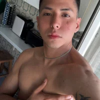 nicolorin's Profile Pic