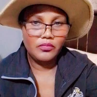 صورة أفاتار Obedient-Oldwhore