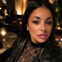 Maya91's Avatar Pic