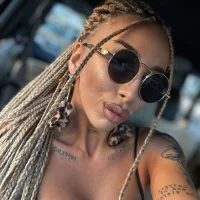 sophieq's Profile Pic