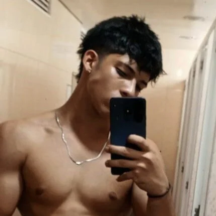 ren_storm Stripchat profile image
