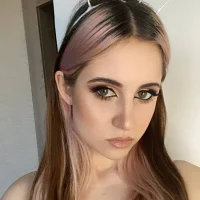 Lucky_bunn's Profile Pic