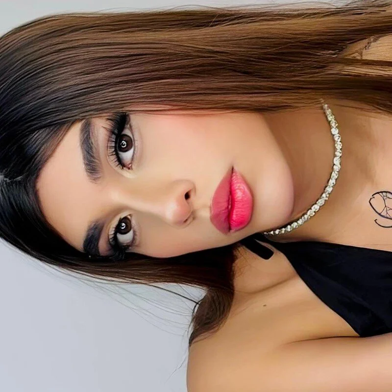 Ari_Miaxx Stripchat profile image