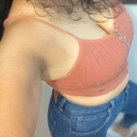 nahomiiG's Profile Pic