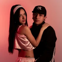 รูปอวาตาร์ของ AxelandRenata