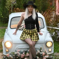 GraceLouren's Profile Pic