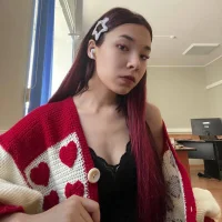 Kim_Klaverly's Profile Pic