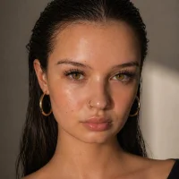 bitchpeace_ Adlı Modelin Avatarı