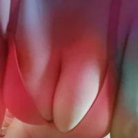 cuttie30's Profile Pic