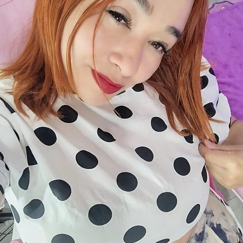 MOM_CAMILA Stripchat profile image