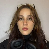 EngelCantrill's Profile Pic