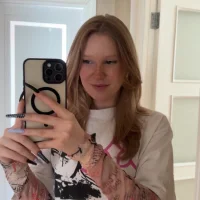 IrmaFive 的  个人资料图片