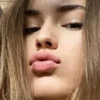 deluxegirl3's Profile Pic