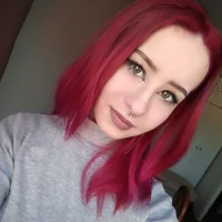 EllieBlueberry's Profile Pic