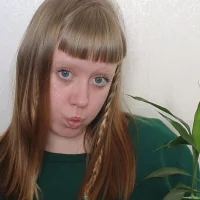 June_shy0's Avatar Pic