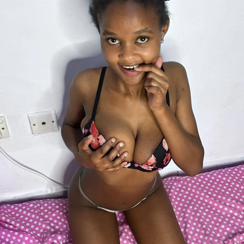 squirty-doll254 profile photo