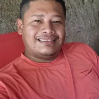 Mena9292's Profile Pic