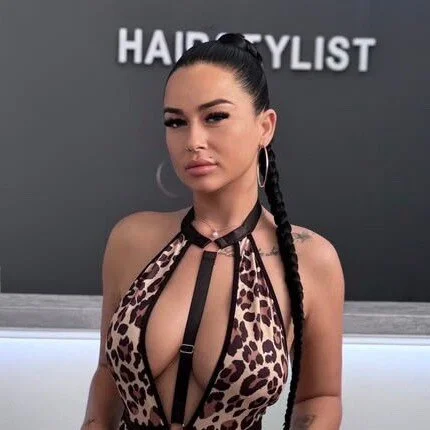 KimVixen profile photo
