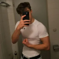 Halunkex's Profile Pic