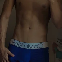 Deryanlive9's Profile Pic