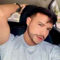 Aron_trey's Profile Pic