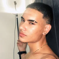 LoganBrookss_'s Avatar Pic