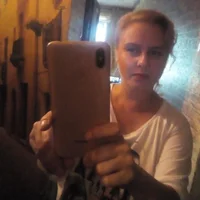 AnnaFreee's Profile Pic