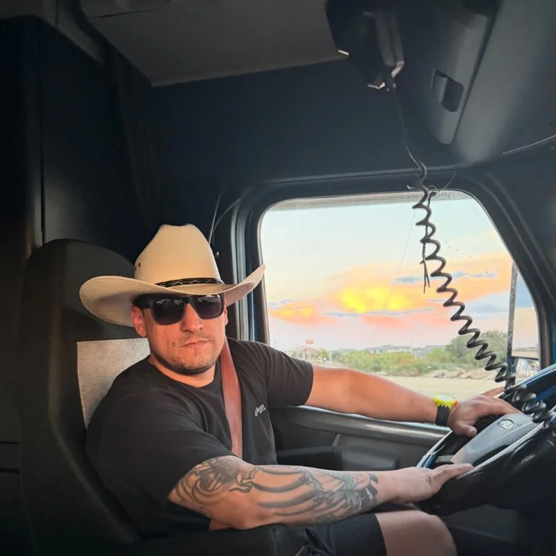 cubanboy930 profile photo