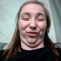 صورة الملف الشخصي لـ AriellaSky