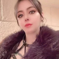 NINA_Queen_'s Profile Pic