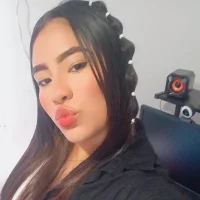 caritocandy2's Profile Pic