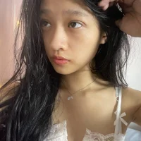 shy_pink_doll avatarbilde