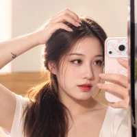 Liuyifei2005