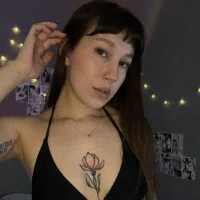 Cutie_Vicky's Profile Pic