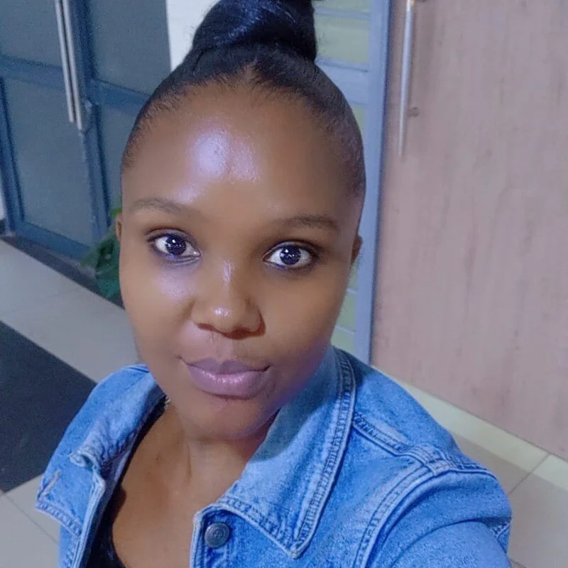 Prettyval_ profile photo