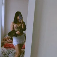 mia_collins_b's Profile Pic