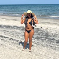 Pamel123's Profile Pic