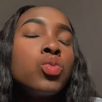 รูปโปรไฟล์ของ Shary_fox3