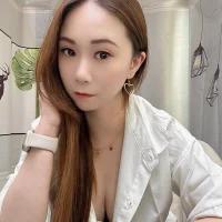 z-jingjing এর প্রোফাইল ছবি